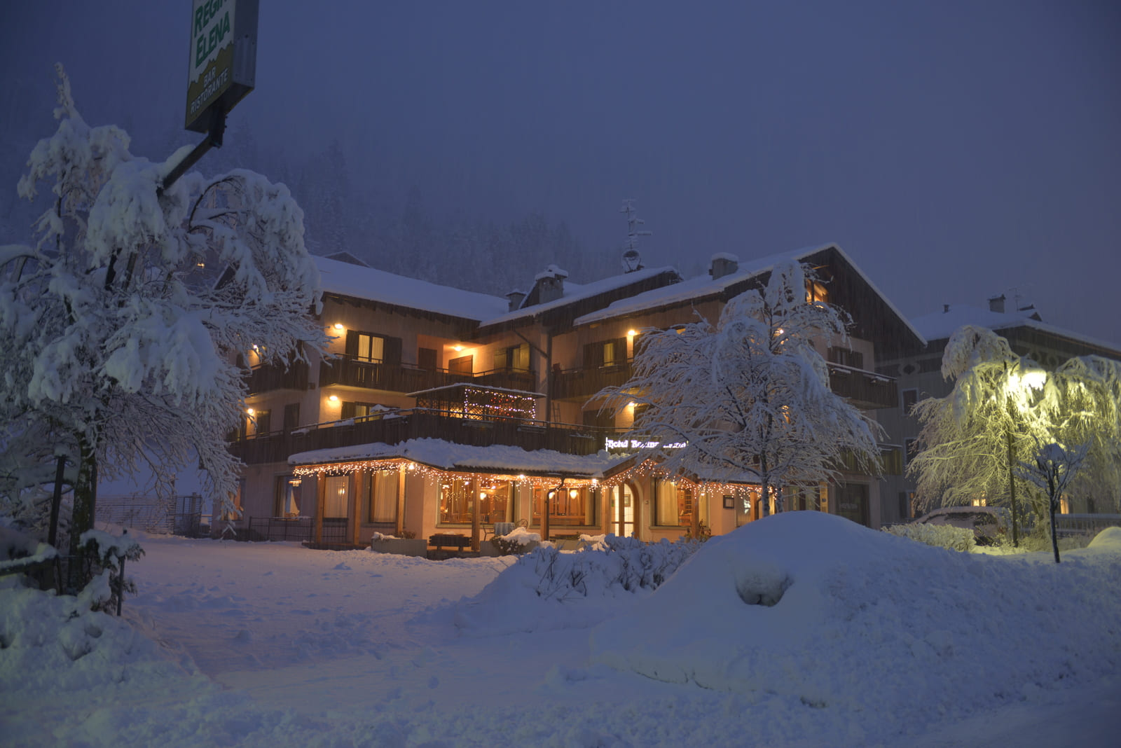 Hotel Regina Elena Esterno